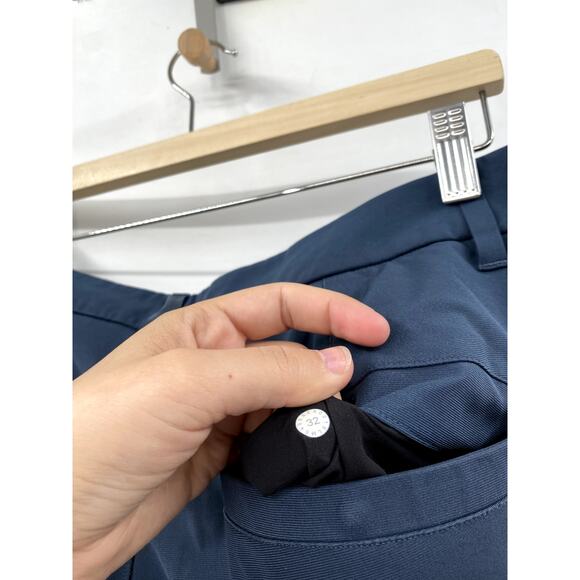 Lululemon ABC Classic-Fit Trouser 32L Warpstreme - Picture 6 of 6